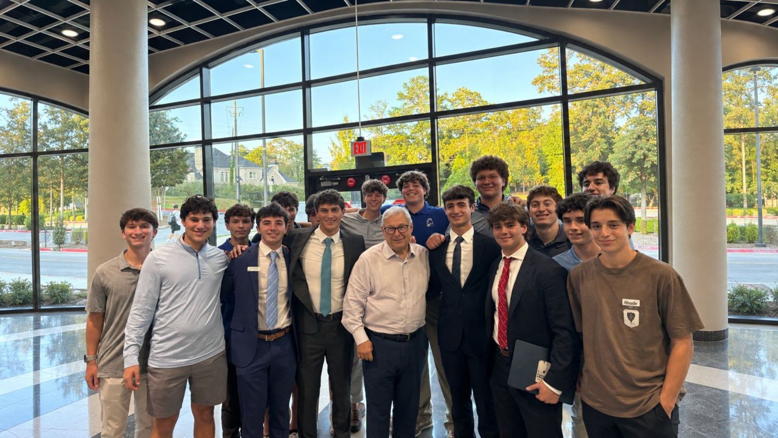 The Kosher Food Club leadership board with Steve Koonin, CEO of the Atlanta Hawks
